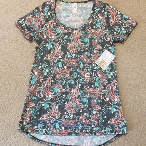 LuLaRoe XS Classic T NWT